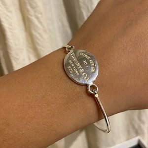 Tiff & Co Bangle Bracelet